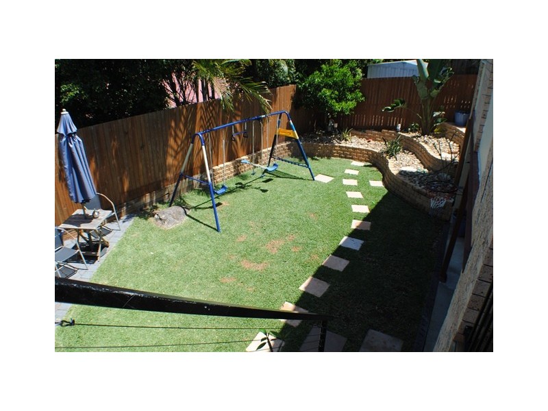 2/68 Oyster Point Road, Banora Point NSW 2486