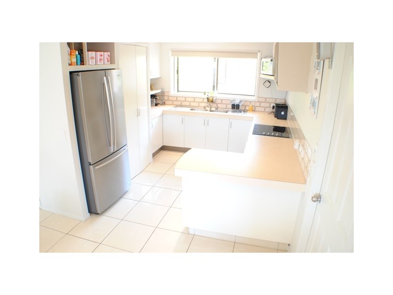 2/68 Oyster Point Road, Banora Point NSW 2486