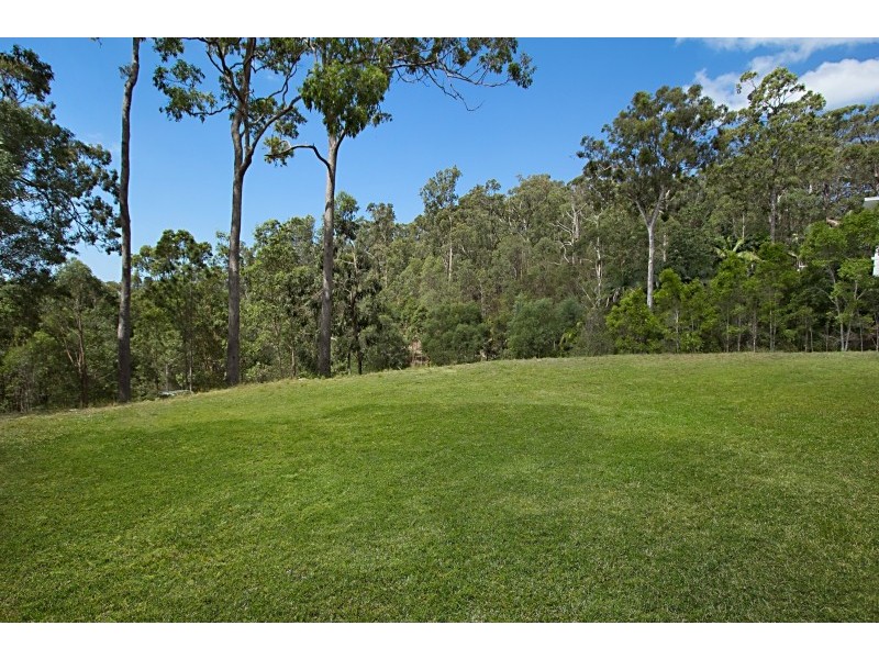 5 Buckingham Way, Elanora QLD 4221