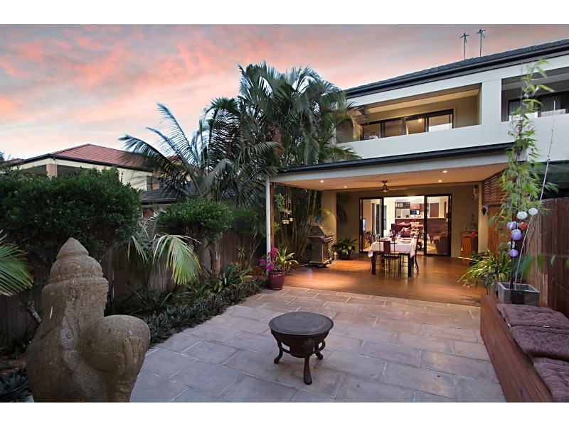 2/36 Leyte Avenue, Palm Beach QLD 4221