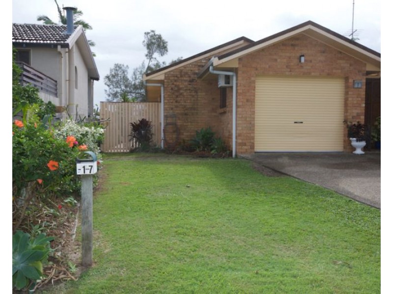 1/7 Sunset Blvd, Tweed Heads West NSW 2485