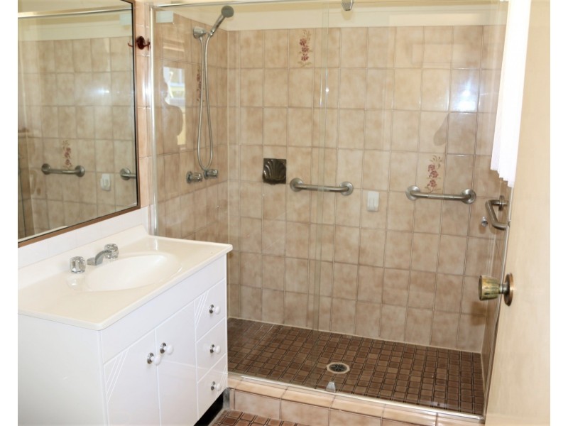 1/7 Sunset Blvd, Tweed Heads West NSW 2485