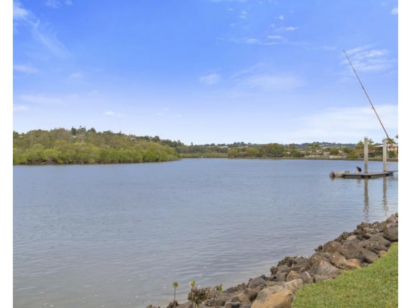 1/7 Sunset Blvd, Tweed Heads West NSW 2485