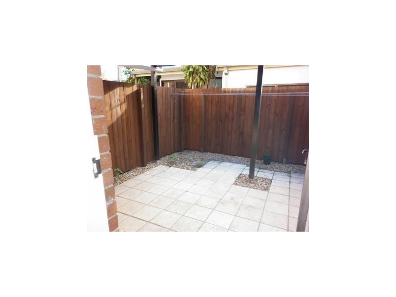 5/62 Coolangatta Road, Kirra QLD 4225