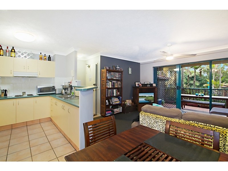 7/27-29 Dutton Street, Coolangatta QLD 4225