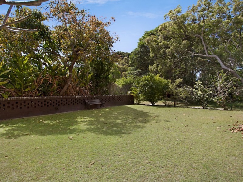 2/53 Coolangatta Road, Kirra QLD 4225