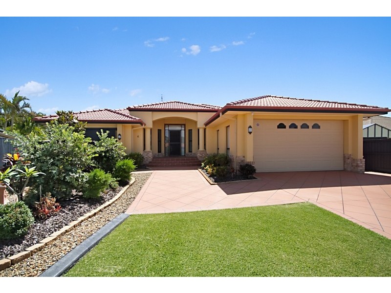 6 New Farm Place, Banora Point NSW 2486