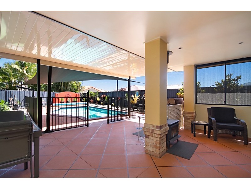 6 New Farm Place, Banora Point NSW 2486