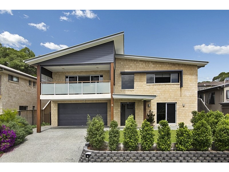 8 Wren Court, Tweed Heads South NSW 2486