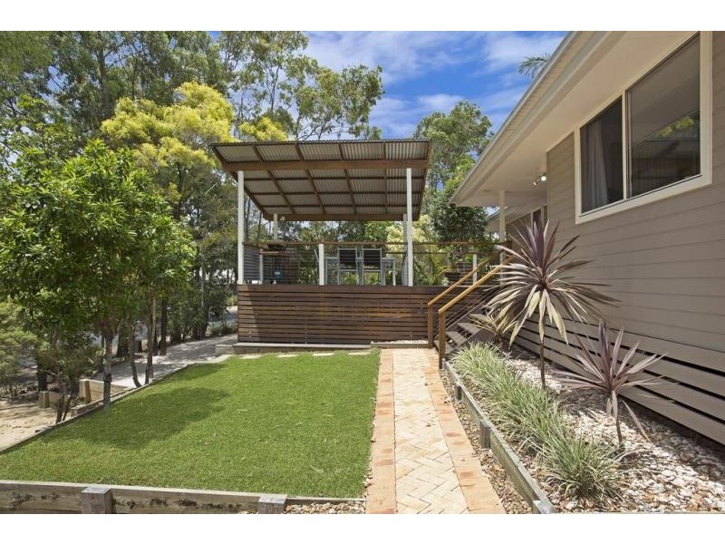 4 Flintwood Street, Pottsville NSW 2489