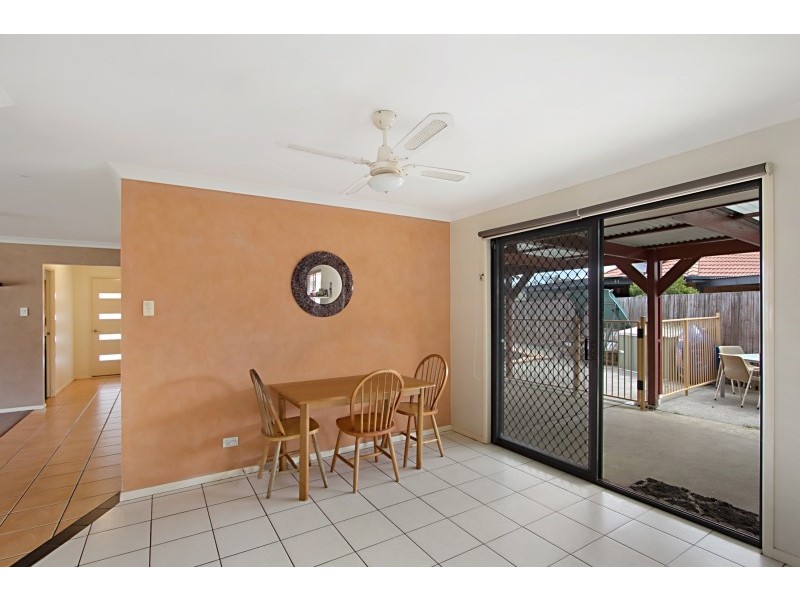 11 Stradbroke Drive, Tweed Heads South NSW 2486