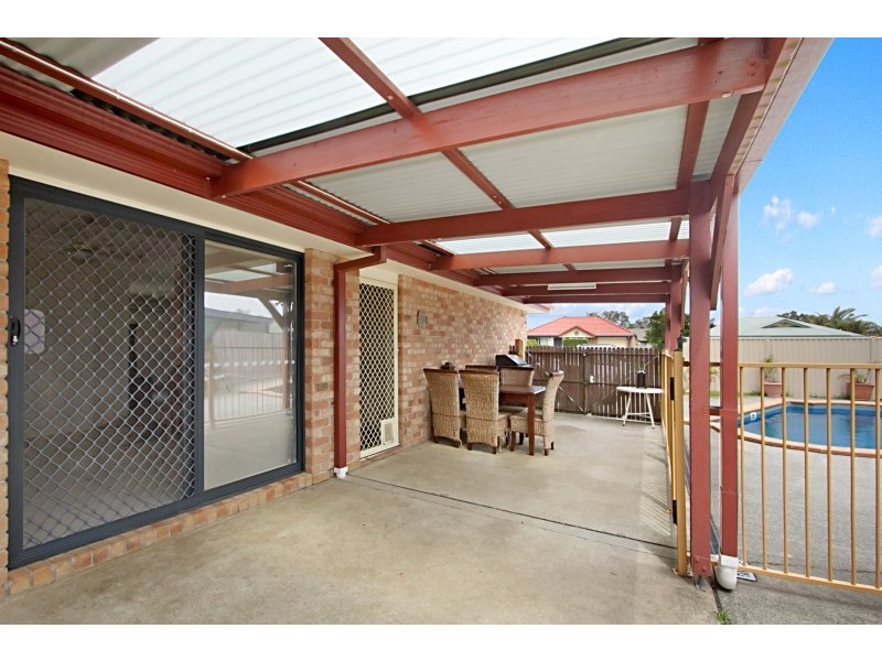 11 Stradbroke Drive, Tweed Heads South NSW 2486