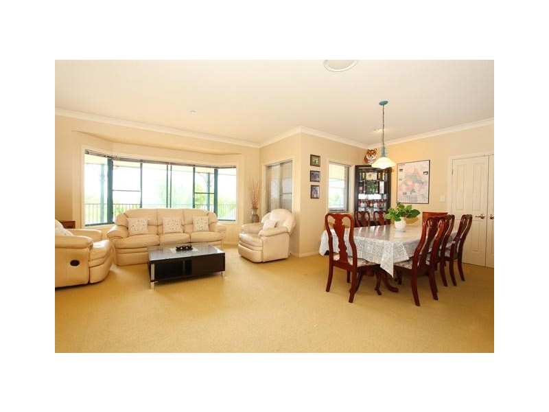 2 Trutes Terrace, Terranora NSW 2486