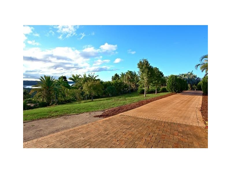 2 Trutes Terrace, Terranora NSW 2486