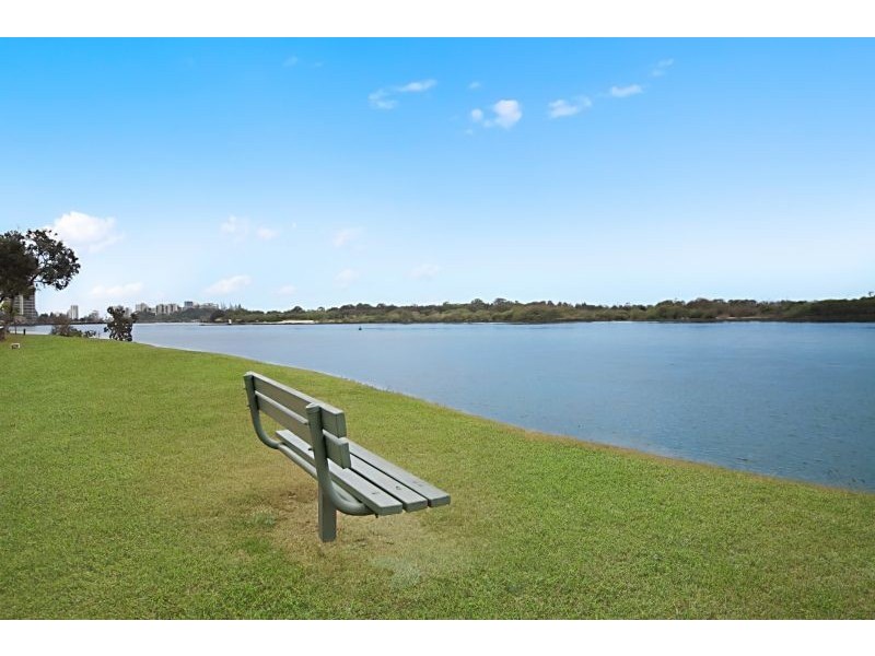 2/48 Keith Compton Drive, Tweed Heads NSW 2485