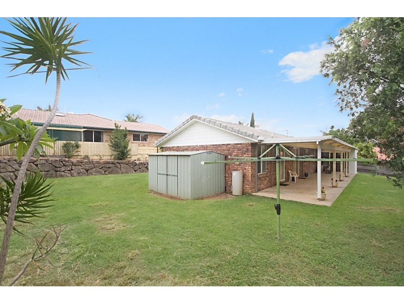 24 Inverness Court, Banora Point NSW 2486