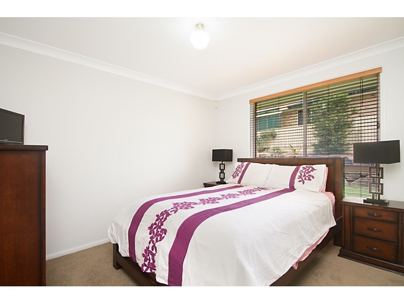 24 Inverness Court, Banora Point NSW 2486