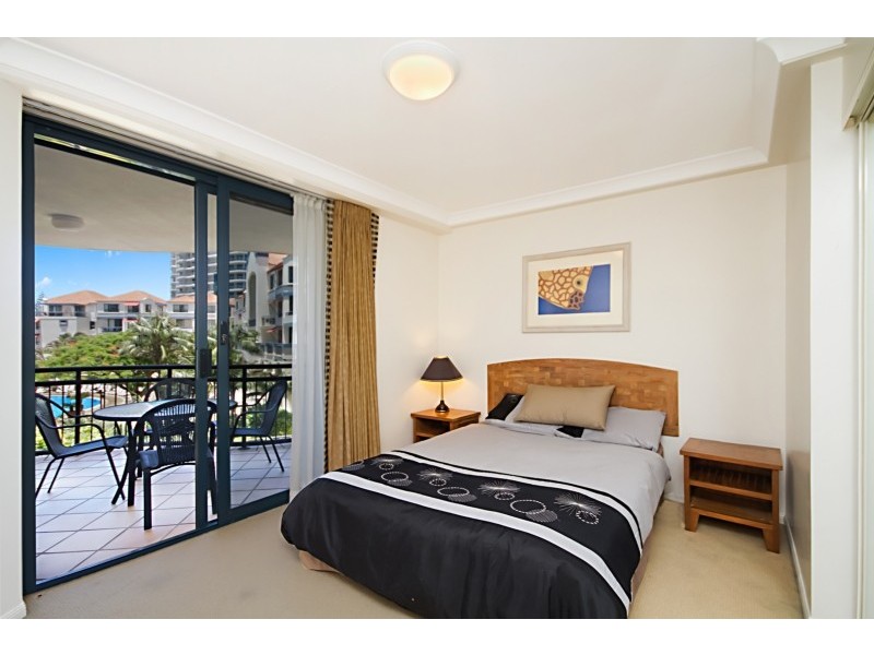 321 & 323/99 Griffith Street ‘Calypso Plaza’, Coolangatta QLD 4225