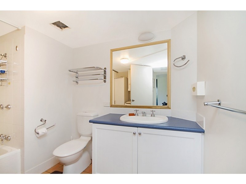 321 & 323/99 Griffith Street ‘Calypso Plaza’, Coolangatta QLD 4225