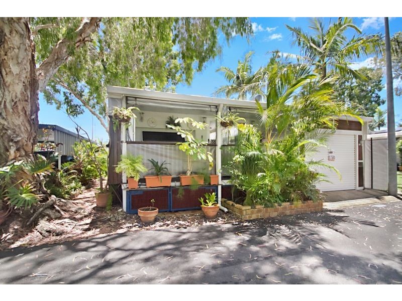 60/10 Charlotte Street, Kirra QLD 4225