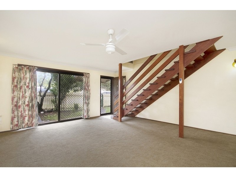 4/5 Charlotte Street, Kirra QLD 4225