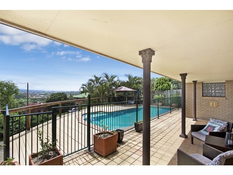 48 Cominan Avenue, Banora Point NSW 2486