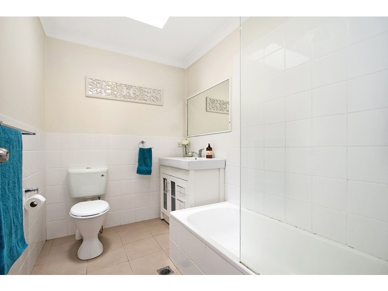 48 Cominan Avenue, Banora Point NSW 2486