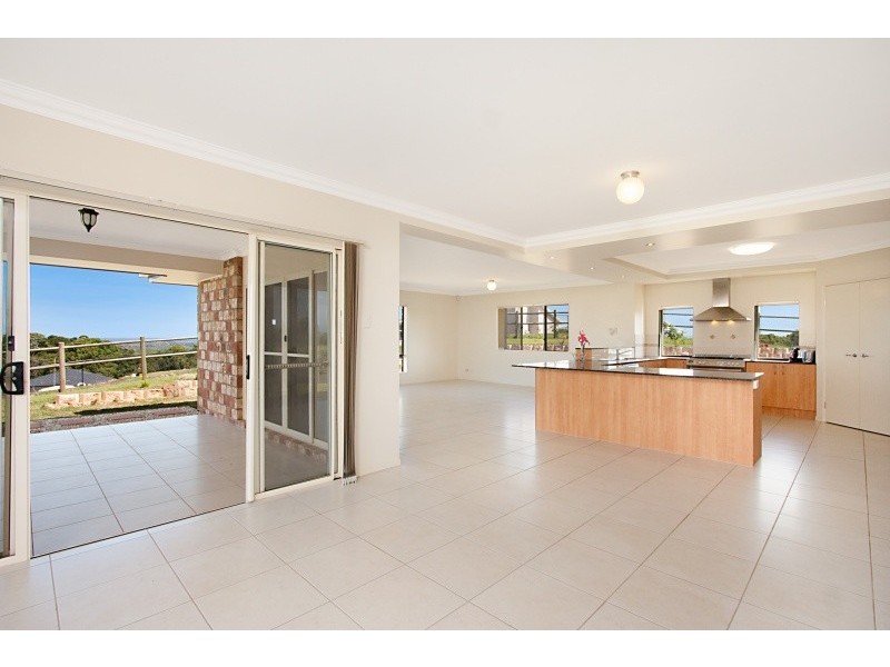 30 Sunnycrest Drive, Terranora NSW 2486