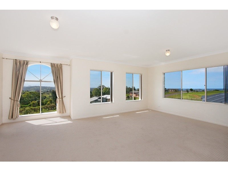 30 Sunnycrest Drive, Terranora NSW 2486