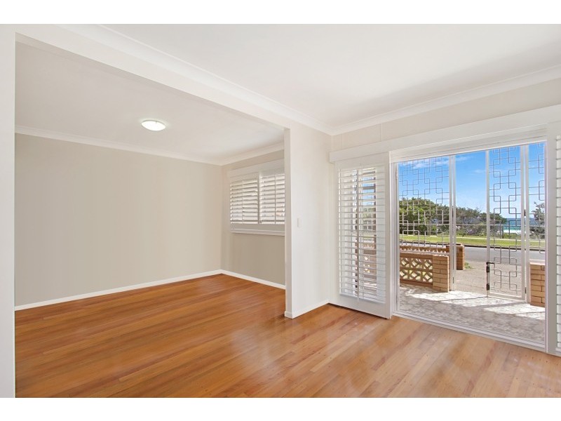 228 Pacific Parade, Bilinga QLD 4225