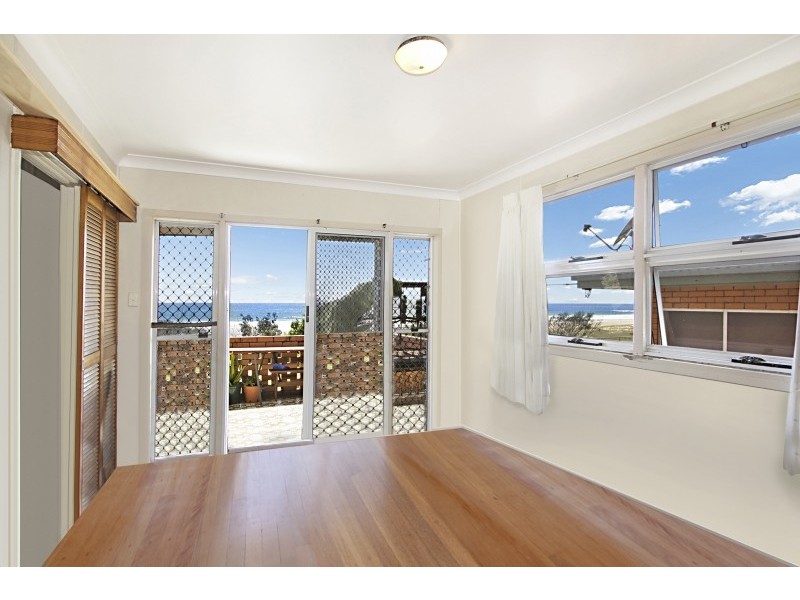 228 Pacific Parade, Bilinga QLD 4225