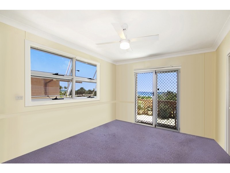 228 Pacific Parade, Bilinga QLD 4225