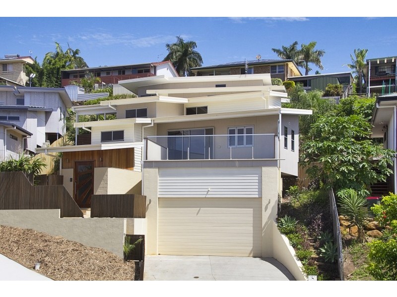 8 Liana Court, Banora Point NSW 2486