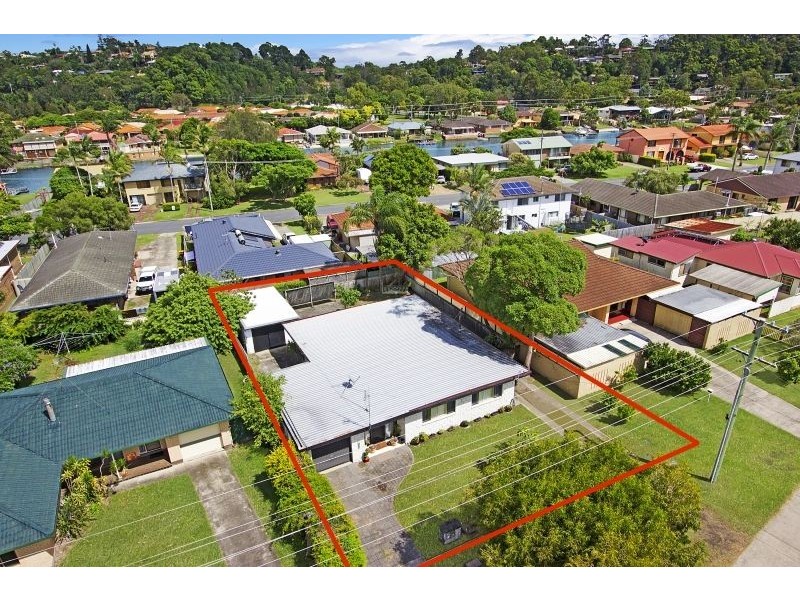 27 Riviera Avenue, Tweed Heads West NSW 2485