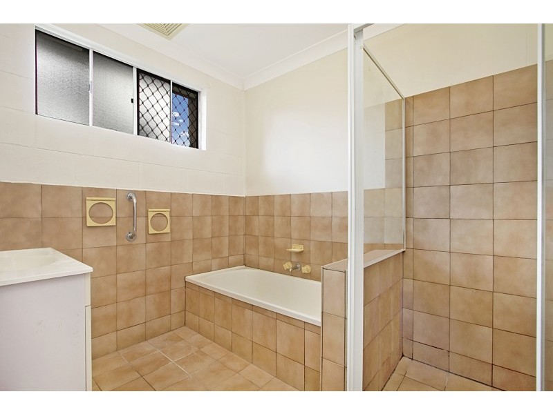 27 Riviera Avenue, Tweed Heads West NSW 2485