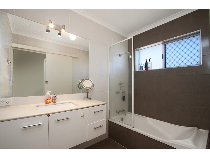 3 Blue Waters Crescent, Tweed Heads West NSW 2485
