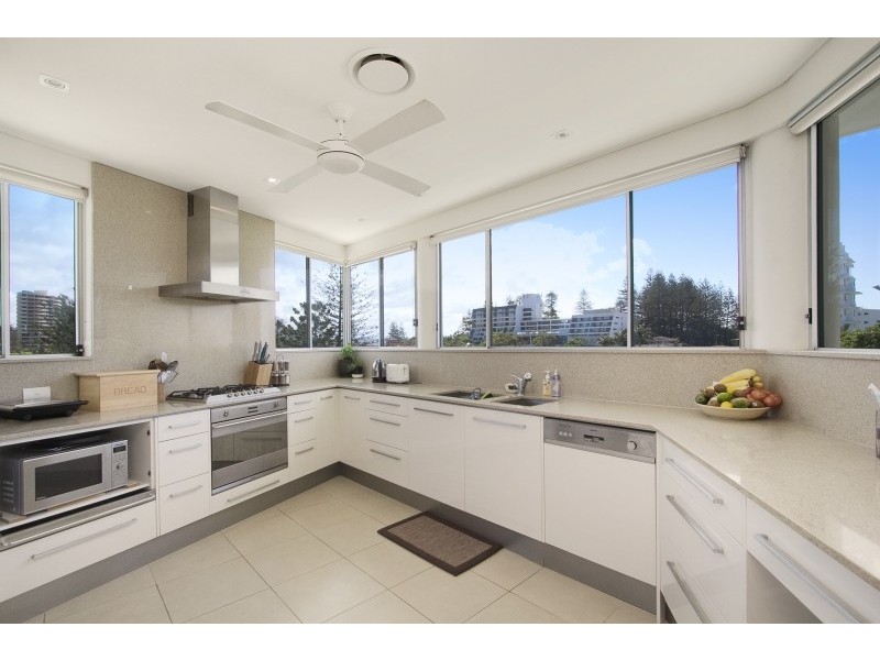 5/42 Boundary Street ”Neilson on the Park”, Tweed Heads NSW 2485