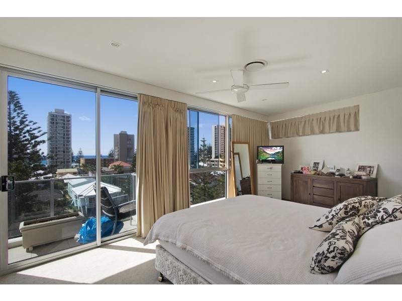 5/42 Boundary Street ”Neilson on the Park”, Tweed Heads NSW 2485