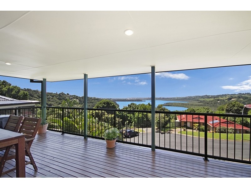 11 Lake Tahoe Drive, Bilambil Heights NSW 2486