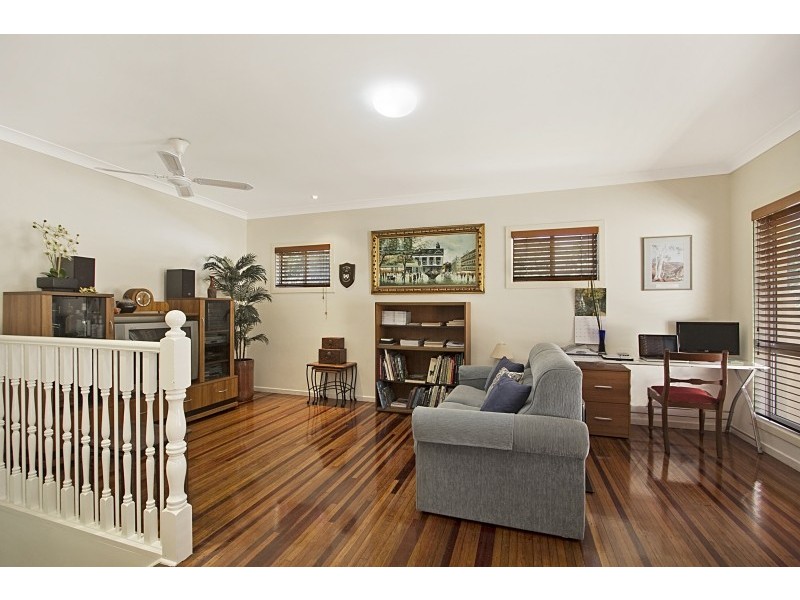 25 Kent Street, Coolangatta QLD 4225