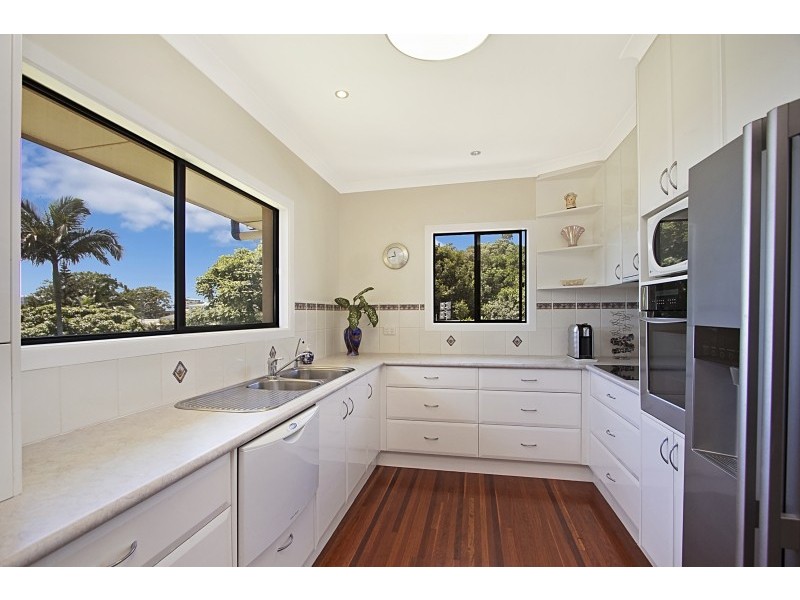 25 Kent Street, Coolangatta QLD 4225