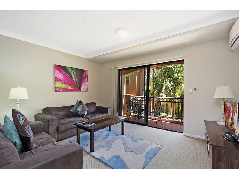 30/5 Hill St ‘Bella Mare’, Rainbow Bay QLD 4225