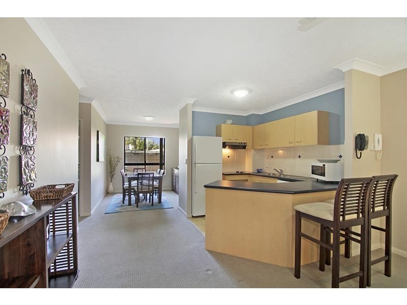 30/5 Hill St ‘Bella Mare’, Rainbow Bay QLD 4225