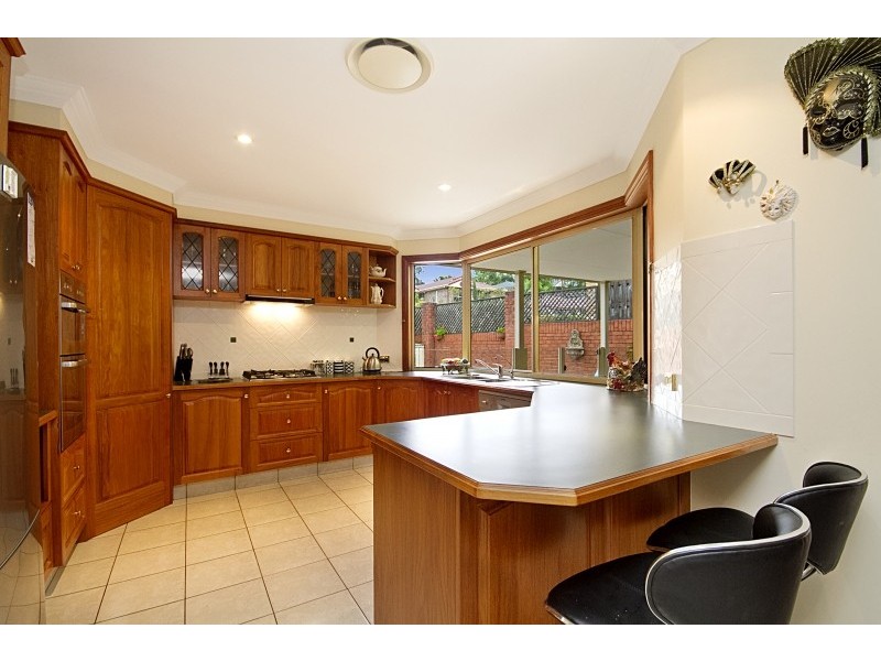 62 Silver Glade Drive, Elanora QLD 4221