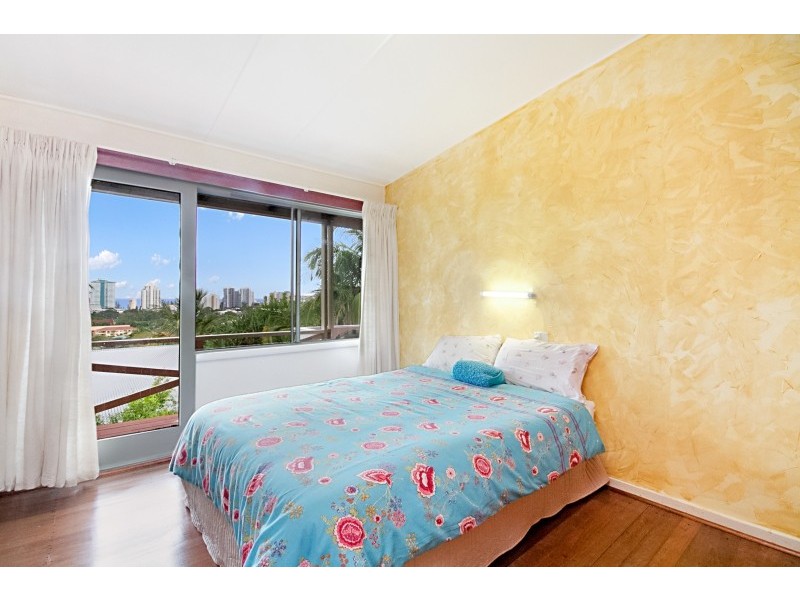 4 Tooloon Street, Coolangatta QLD 4225