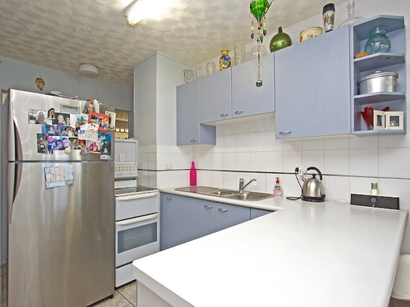 2/44 Pacific Parade, Kirra QLD 4225