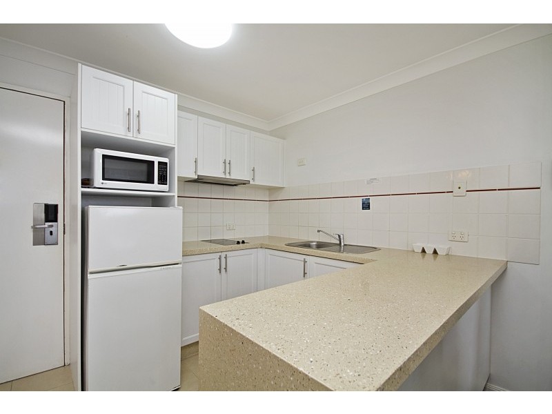 438/99 Griffith St ‘Calypso Plaza’, Coolangatta QLD 4225