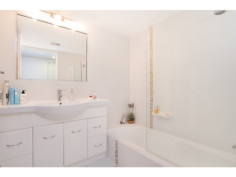 3/56 Guineas Creek Road Botanical Park’, Elanora QLD 4221