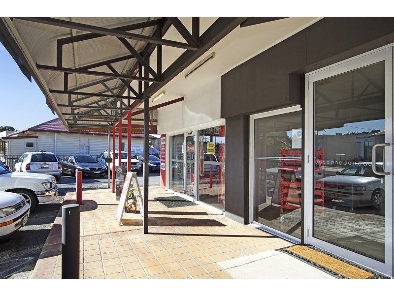 42 Currumbin Creek Road, Currumbin Waters QLD 4223