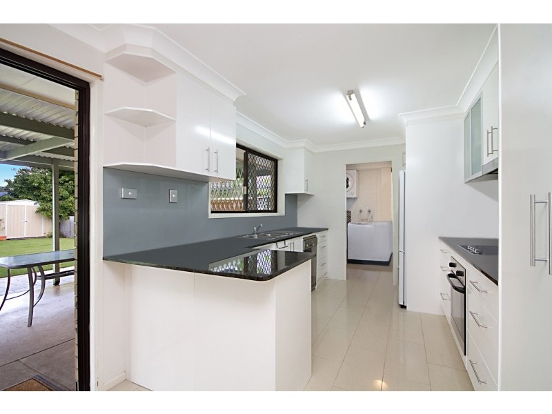 6 Red Bass Avenue, Tweed Heads West NSW 2485